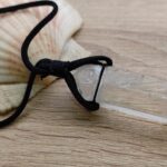 Collier Lacet avec Pointe de Cristal de Roche