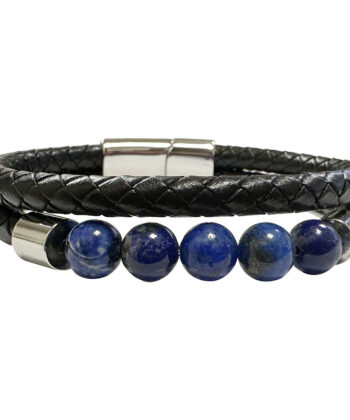 Bracelet 2 rangs de cuir et 5 perles en pierres naturelles de Lapis lazuli. Ces bracelets combinent style et résistance grâce à leur fermoir en acier inoxydable. Les perles en onyx noir dépoli, lapis-lazuli, pierre de lave ou œil de tigre apportent une touche d'élégance inégalée au poignet. Le cuir utilisé assure un confort optimal qui dure tout au long de la journée. Avec une longueur de 21,5 cm, ce bracelet s'adapte parfaitement à la plupart des poignets. Longueur totale : 21.5 cm Modèle : Lapis lazuli Adapté aux poignets de 21 à 23 cm environ. Poids environ 20 gr